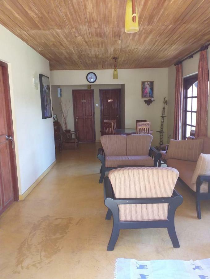 ヌワラ・エリヤ Hill View Bungalow Bed & Breakfast エクステリア 写真